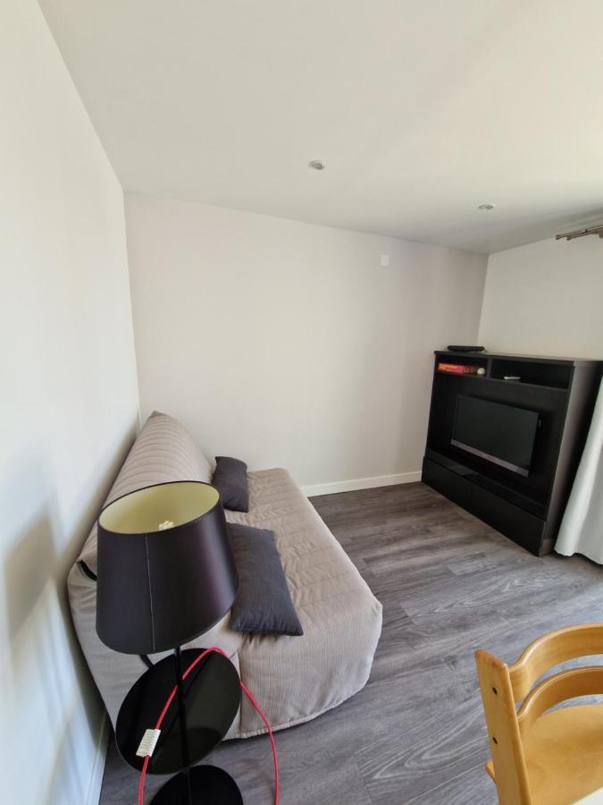 Appartement 2 Pieces Renove Avec Acces Piscine Peymeinade المظهر الخارجي الصورة