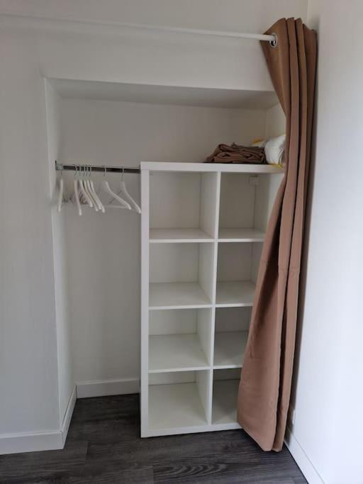 Appartement 2 Pieces Renove Avec Acces Piscine Peymeinade المظهر الخارجي الصورة